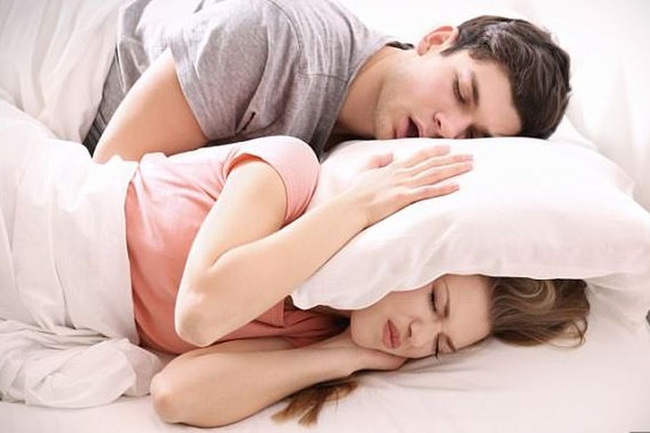 uykuda horlama ve uyku apnesi ilişkileri bitiriyor